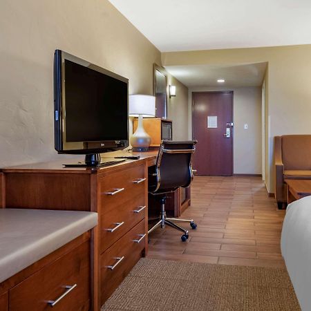 Quality Inn Dover エクステリア 写真
