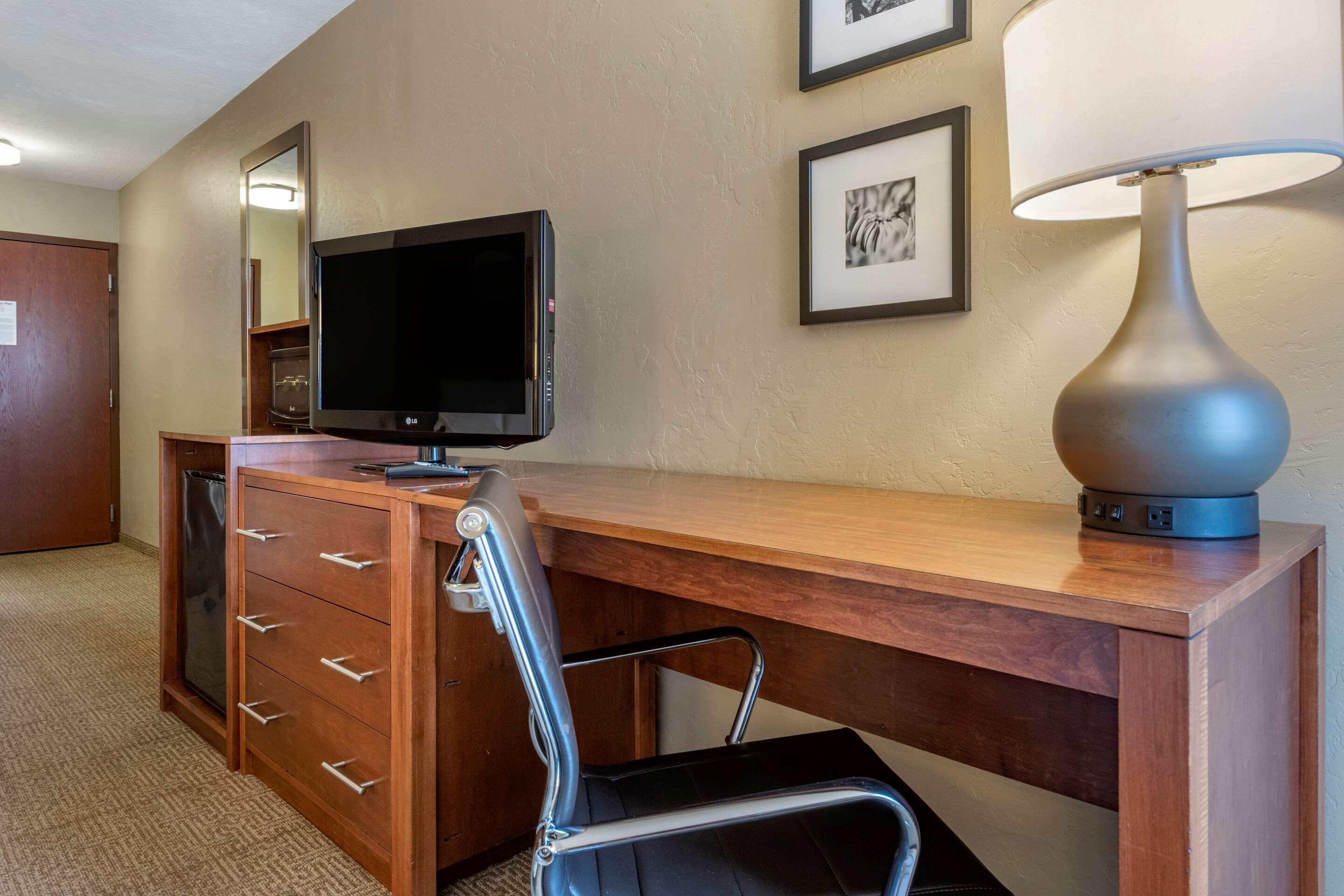 Quality Inn Dover エクステリア 写真